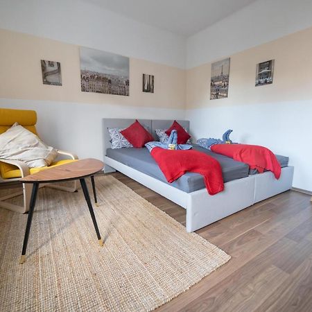 Fullhouse - Zwickau - L12 - 2 Single Beds - Nespresso - Smarttv Apartment ภายนอก รูปภาพ