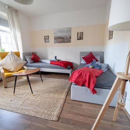 Fullhouse - Zwickau - L12 - 2 Single Beds - Nespresso - Smarttv Apartment ภายนอก รูปภาพ
