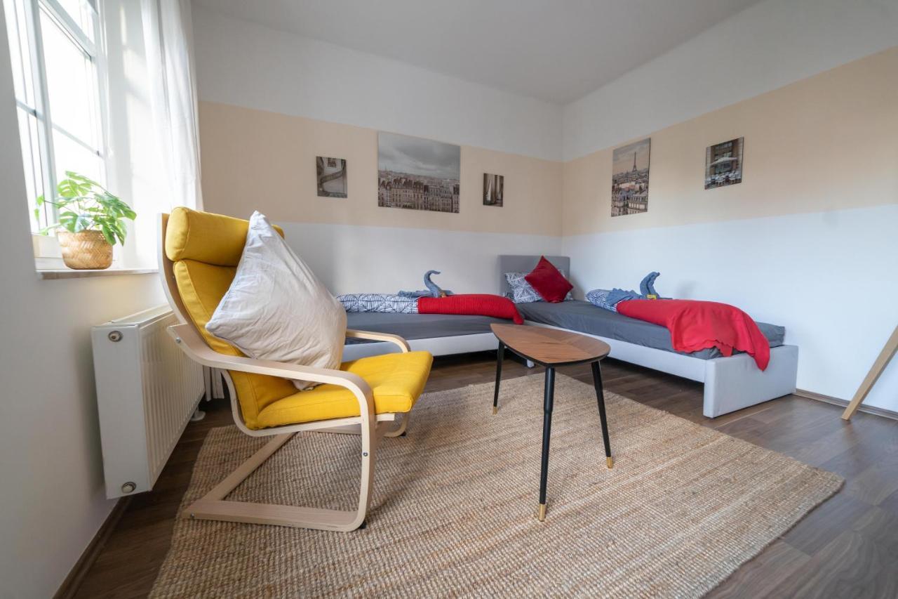 Fullhouse - Zwickau - L12 - 2 Single Beds - Nespresso - Smarttv Apartment ภายนอก รูปภาพ