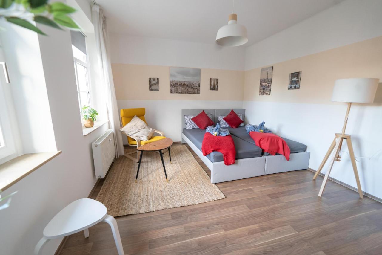 Fullhouse - Zwickau - L12 - 2 Single Beds - Nespresso - Smarttv Apartment ภายนอก รูปภาพ