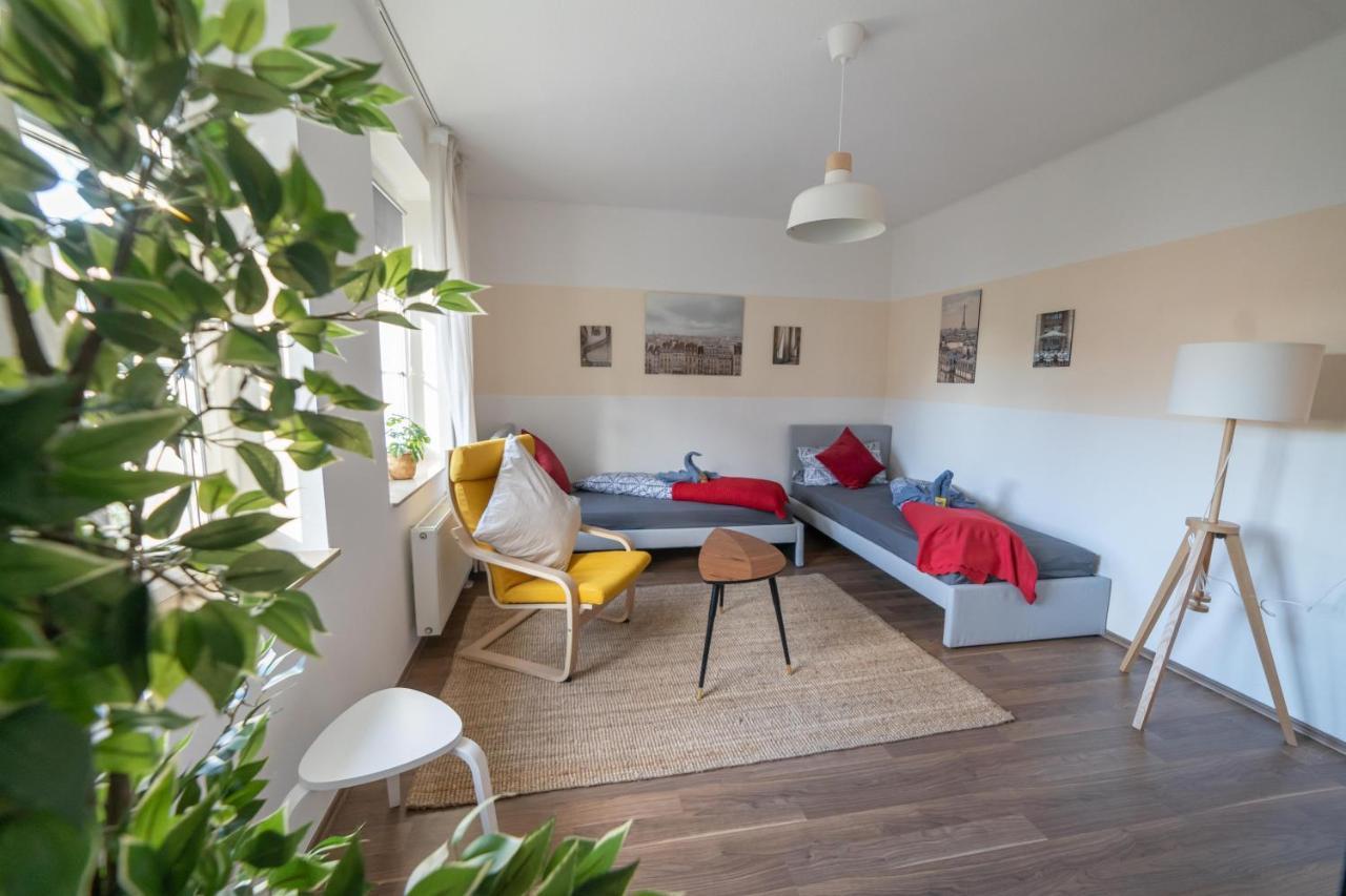 Fullhouse - Zwickau - L12 - 2 Single Beds - Nespresso - Smarttv Apartment ภายนอก รูปภาพ